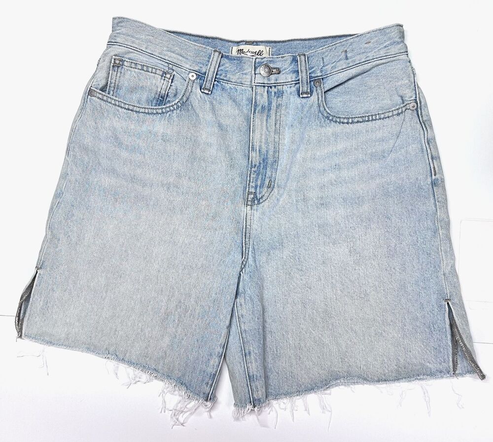 Madewell Baggy Jean Shorts Light Wash Denim Raw Hem Side Slits Size 29
